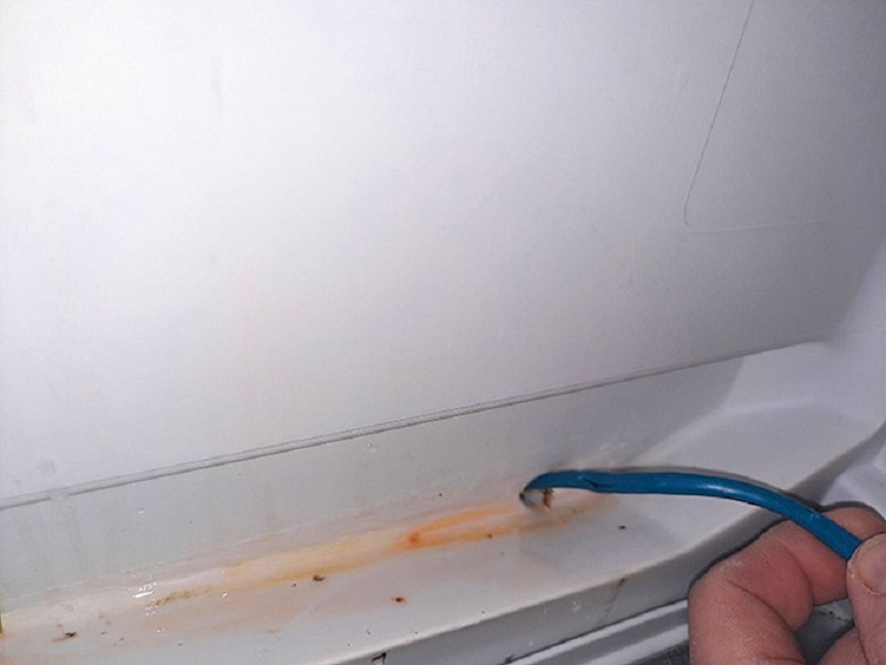 Почему не работает холодильник и как устранить проблемы Почему не работает холодильник и как устранить проблемы