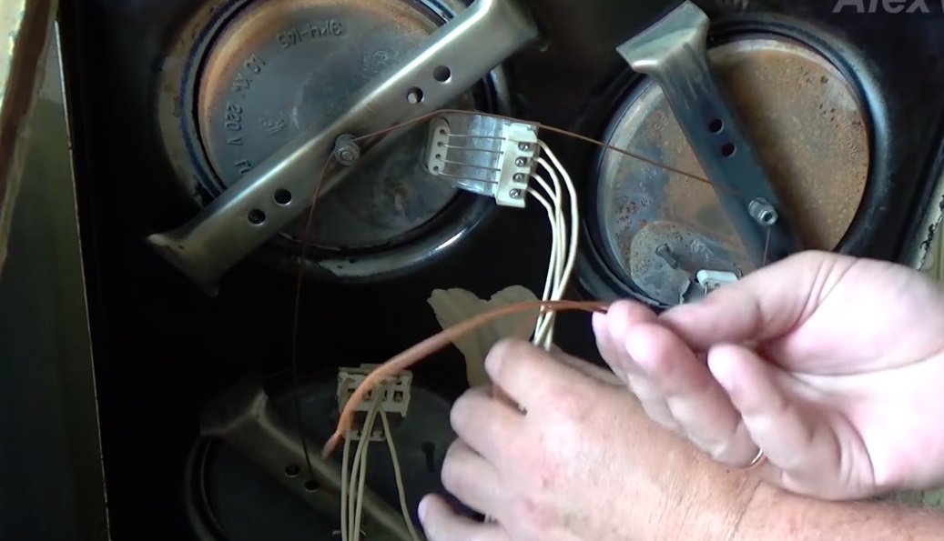 Как заменить нагревательный элемент в варочной панели