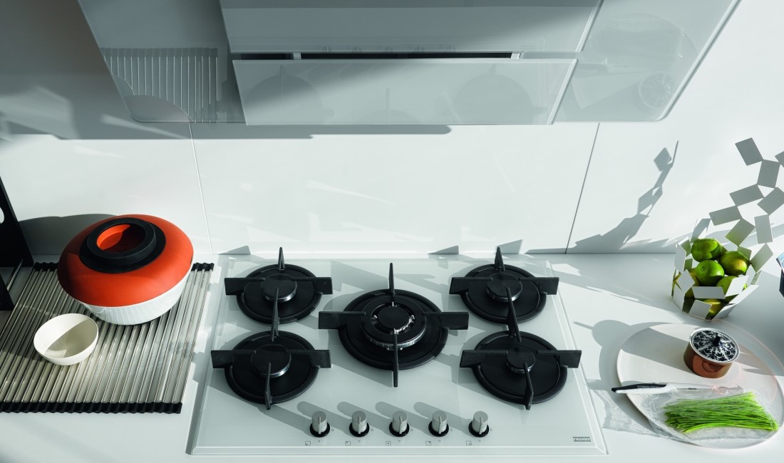 Как выбрать вытяжку для газовой плиты