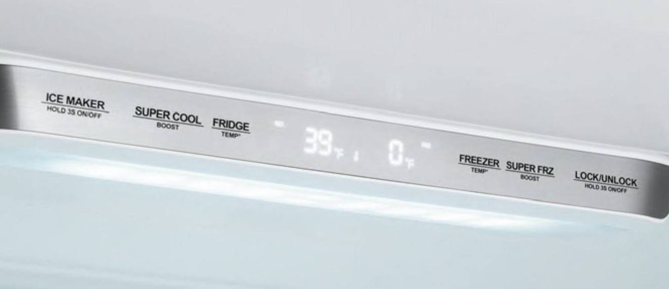 Намерзает лёд на задней стенке холодильника 