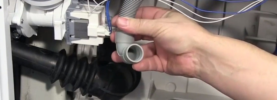 Не поступает вода в бак Не поступает вода в бак