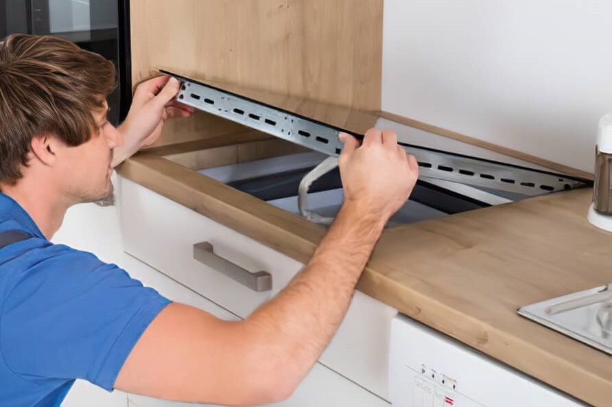 Ошибка E3 и E4 проблемы с напряжением Ошибка E3 и E4 проблемы с напряжением