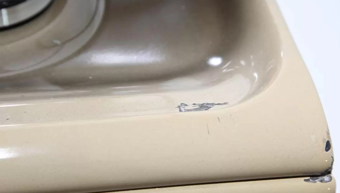 Как правильно чистить эмалированную варочную панель