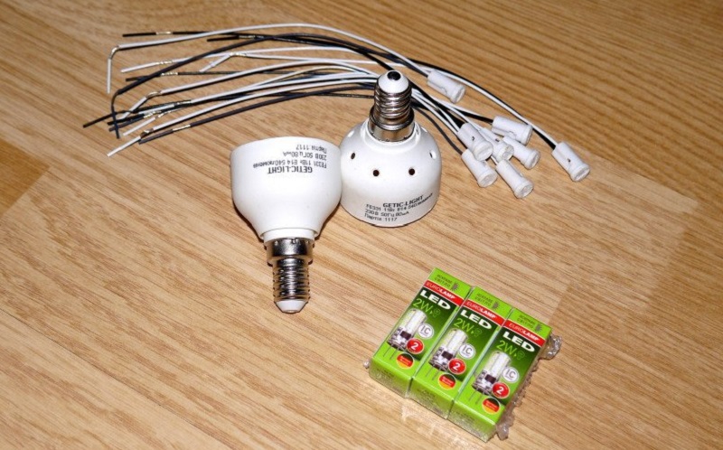 Как поменять лампочку в вытяжке Faber Как поменять лампочку в вытяжке Faber