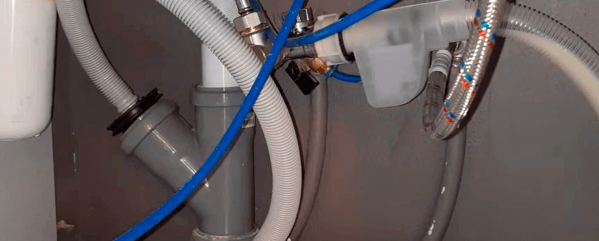 Как установить и подключить посудомоечную машину