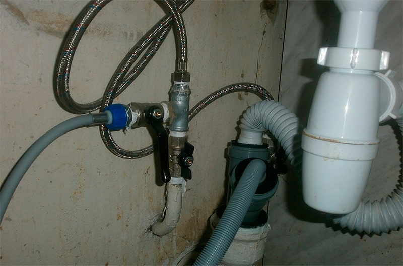 Как установить и подключить посудомоечную машину