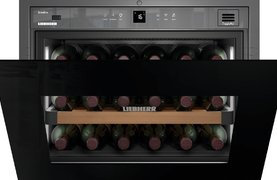 Обзор винного шкафа Liebherr WKEgb 582 Обзор винного шкафа Liebherr WKEgb 582