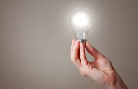 Как поменять лампочку в вытяжке Faber Как поменять лампочку в вытяжке Faber