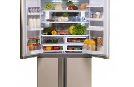 Обзор холодильника Side by Side Sharp SJEX93PBE Обзор холодильника Side by Side Sharp SJEX93PBE