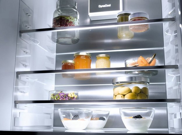 Встраиваемый холодильник Miele K 7797 C R (preview 4)