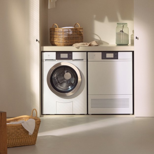 Сушильная машина V-ZUG AdoraDry V2000 AT2T-12031 L (preview 3)