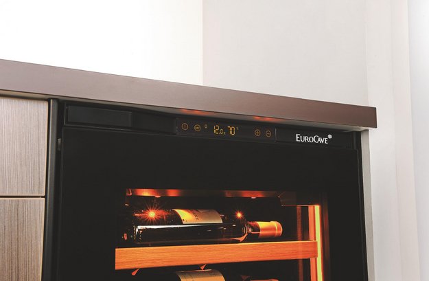 Встраиваемый монотемпературный винный шкаф V-INSP-S EuroCave I-090017-S (preview 4)