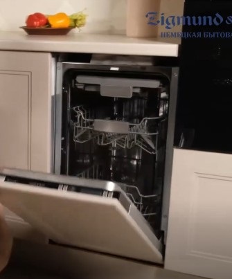 Встраиваемая посудомоечная машина Zigmund Shtain DW 129.6009 X (video 2)