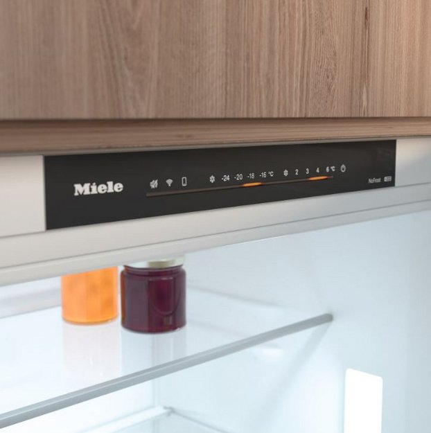 Встраиваемый холодильник Miele KFN 7934 D (preview 4)