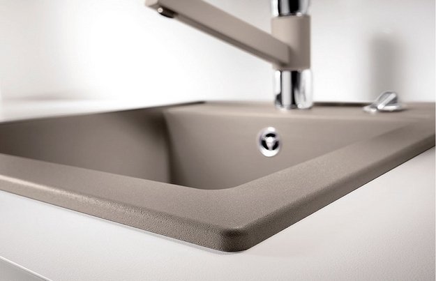 Мойка BLANCO DALAGO 6 Silgranit мягкий белый, клапан-автомат (фото 4) Мойка BLANCO DALAGO 6 Silgranit мягкий белый, клапан-автомат (preview 4)