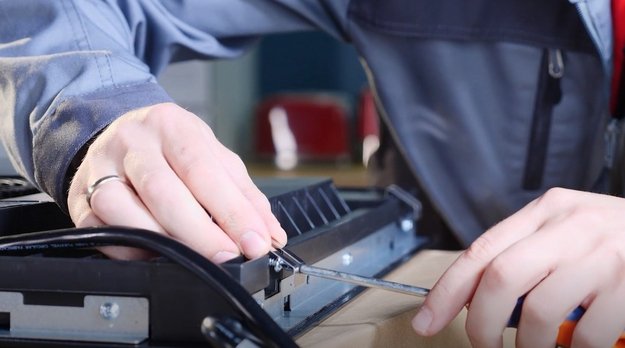 Индукционная варочная панель Maunfeld AVI292STBK (video 3)