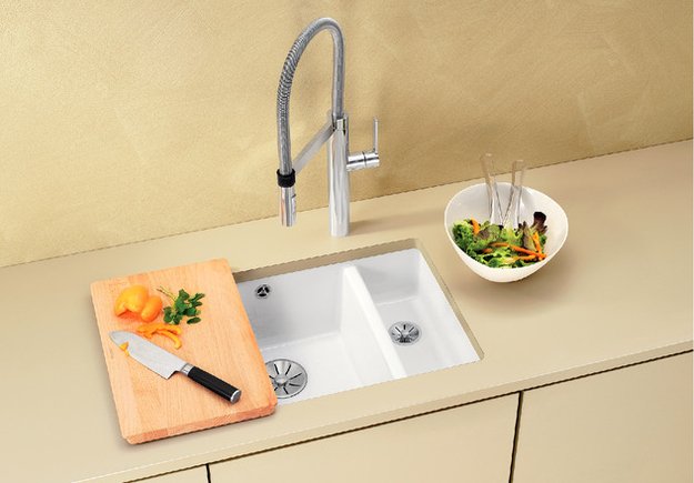 Мойка Blanco SUBLINE 350/150-U керамика отводная арматура InFino® черный (preview 2)