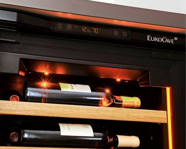 Встраиваемый монотемпературный винный шкаф V-INSP-S EuroCave I-090018-S (preview 5)