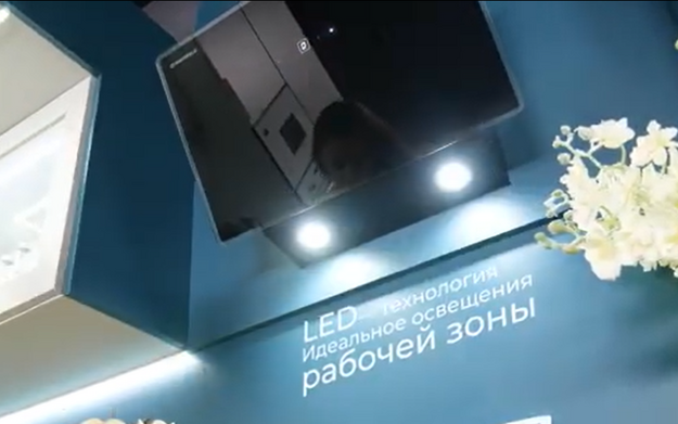 Кухонная вытяжка MAUNFELD Bridge 60 черный (video 1)