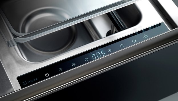 Встроенный вакууматор Irinox Zero 45 HZ452350005 (текстурированная сталь/черный) (preview 2)