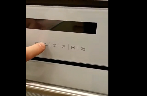 Духовой шкаф Midea MO78107CGB (video 3)