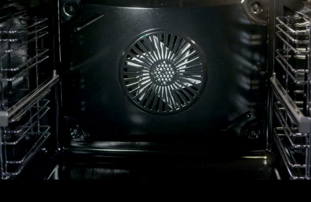 Духовой шкаф Zigmund Shtain EN 110.622 X (video 3)