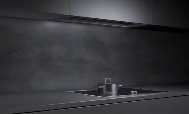 Полновстраиваемая вытяжка Korting KHI 6997 X (video 2)