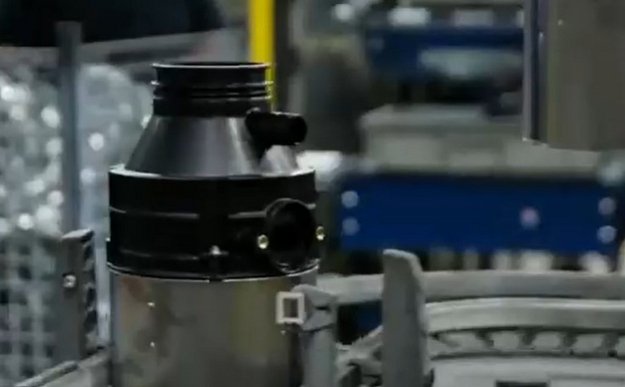 Измельчитель пищевых отходов InSinkErator Evolution ISE150 (video 2)