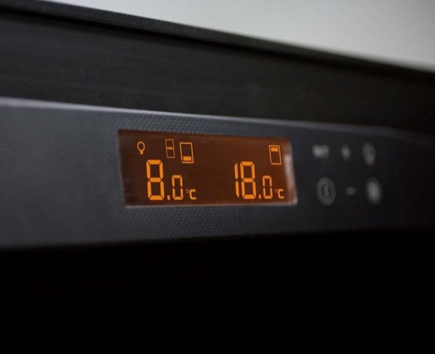 Встраиваемый мультитемпературный винный шкаф EuroCave S-259 K-800023-L (preview 2)