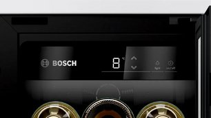Встраиваемый винный шкаф Bosch KUW20VHF0 фото 4 в Новосибирске