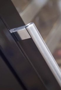 Винный шкаф Cold Vine C165-KBT1 фото 3 в Новосибирске