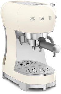 Кофемашина Smeg ECF02CREU фото 4 в Новосибирске
