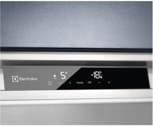Встраиваемый холодильник Electrolux RNS8FF19S фото 3 в Новосибирске