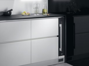 Винный шкаф AEG SWB61501DG фото 3 в Новосибирске