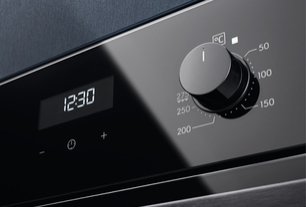Духовой шкаф Electrolux OEE5H71Z фото 3 в Новосибирске