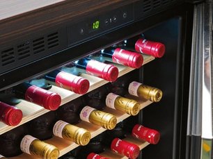 Винный шкаф Индел Би HT 36 HIGH TECH фото 3 в Новосибирске Винный шкаф Indel B HT 36 HIGH TECH фото 3 в Новосибирске