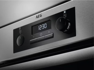 Духовой шкаф Aeg BEB 331110 M фото 2 в Новосибирске