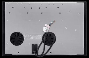 Индукционная варочная панель Маунфилд CVI804SFBK LUX фото 3 в Новосибирске Индукционная варочная панель Maunfeld CVI804SFBK LUX фото 3 в Новосибирске
