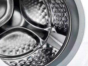 Стиральная машина Electrolux EW8F5417ACE фото 2 в Новосибирске