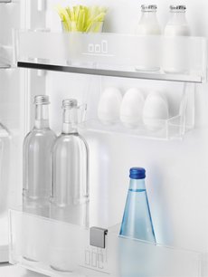 Холодильник Electrolux ERN1300AOW фото 4 в Новосибирске