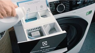 Стиральная машина Electrolux EW8F1R69SA фото 2 в Новосибирске