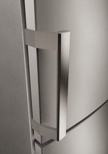 Холодильник AEG RCB63826TX фото 3 в Новосибирске