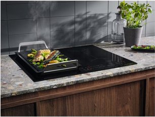 Индукционная варочная панель Электролюкс CIV634 фото 4 в Новосибирске Индукционная варочная панель Electrolux CIV634 фото 4 в Новосибирске