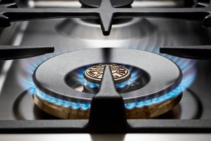 Варочный центр Bertazzoni PRO60 4 MFE S ROT фото 2 в Новосибирске