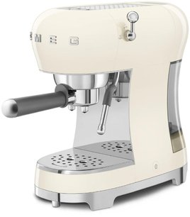Кофемашина Smeg ECF02CREU фото 3 в Новосибирске
