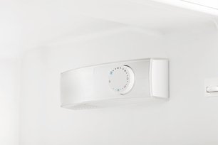 Холодильник Electrolux ERN92201AW фото 2 в Новосибирске