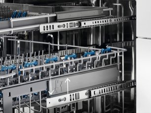 Встраиваемая посудомоечная машина Электролюкс EEM28200L фото 4 в Новосибирске Встраиваемая посудомоечная машина Electrolux EEM28200L фото 4 в Новосибирске