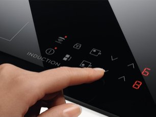 Варочная панель Электролюкс LIR60433 фото 3 в Новосибирске Варочная панель Electrolux LIR60433 фото 3 в Новосибирске