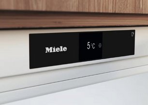 Встраиваемый холодильник Миле KU 7030 D фото 3 в Новосибирске Встраиваемый холодильник Miele KU 7030 D фото 3 в Новосибирске