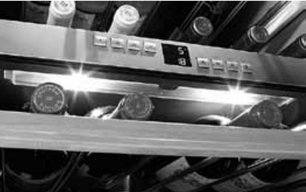 Винный шкаф Smeg SCV36X1 фото 3 в Новосибирске